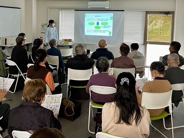 第64回健康サポート相談会「薬剤師と管理栄養士による講演会」の様子01