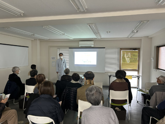 第75回健康サポート相談会「フレイル予防ミニ健康講座」の様子01