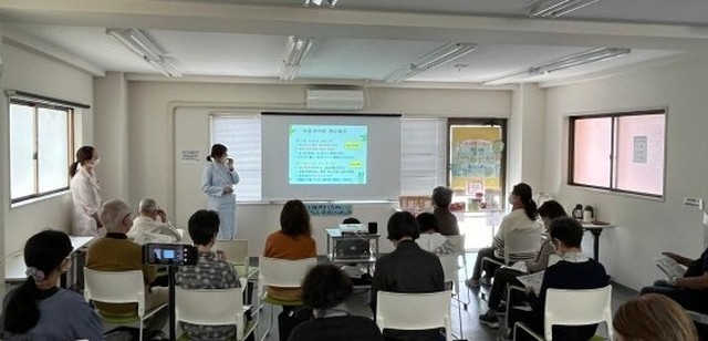 第76回健康サポート相談会「薬剤師と管理栄養士による講演会」の様子02